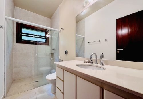 50 Banheiros Casa Ubatubadura penaareia