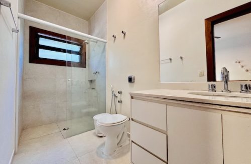 51 Banheiros Casa Ubatubadura penaareia